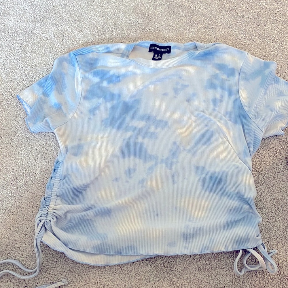 blue and white splatter shirt